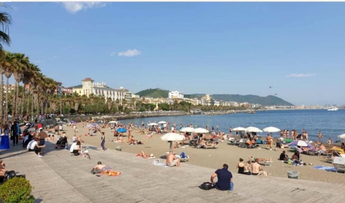 Apartmán Salerno Mare E Luci Exteriér fotografie