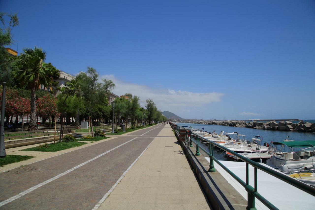Apartmán Salerno Mare E Luci Exteriér fotografie