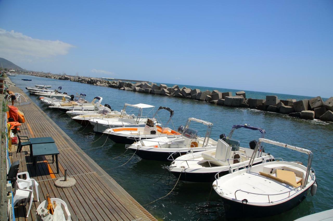 Apartmán Salerno Mare E Luci Exteriér fotografie